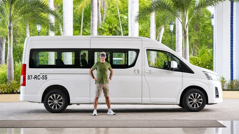 Hiace private transfer vehicle